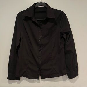 Fitted Black Button Down from Qi Li Ya